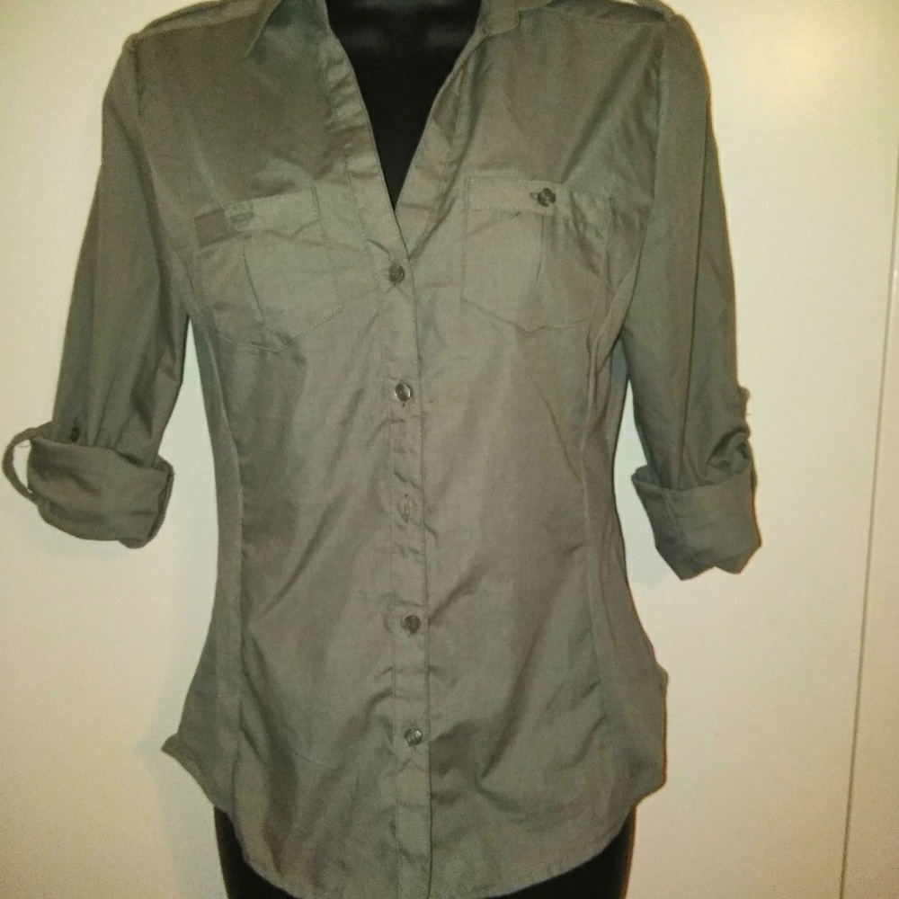 Shirt - Picture 3 of 3